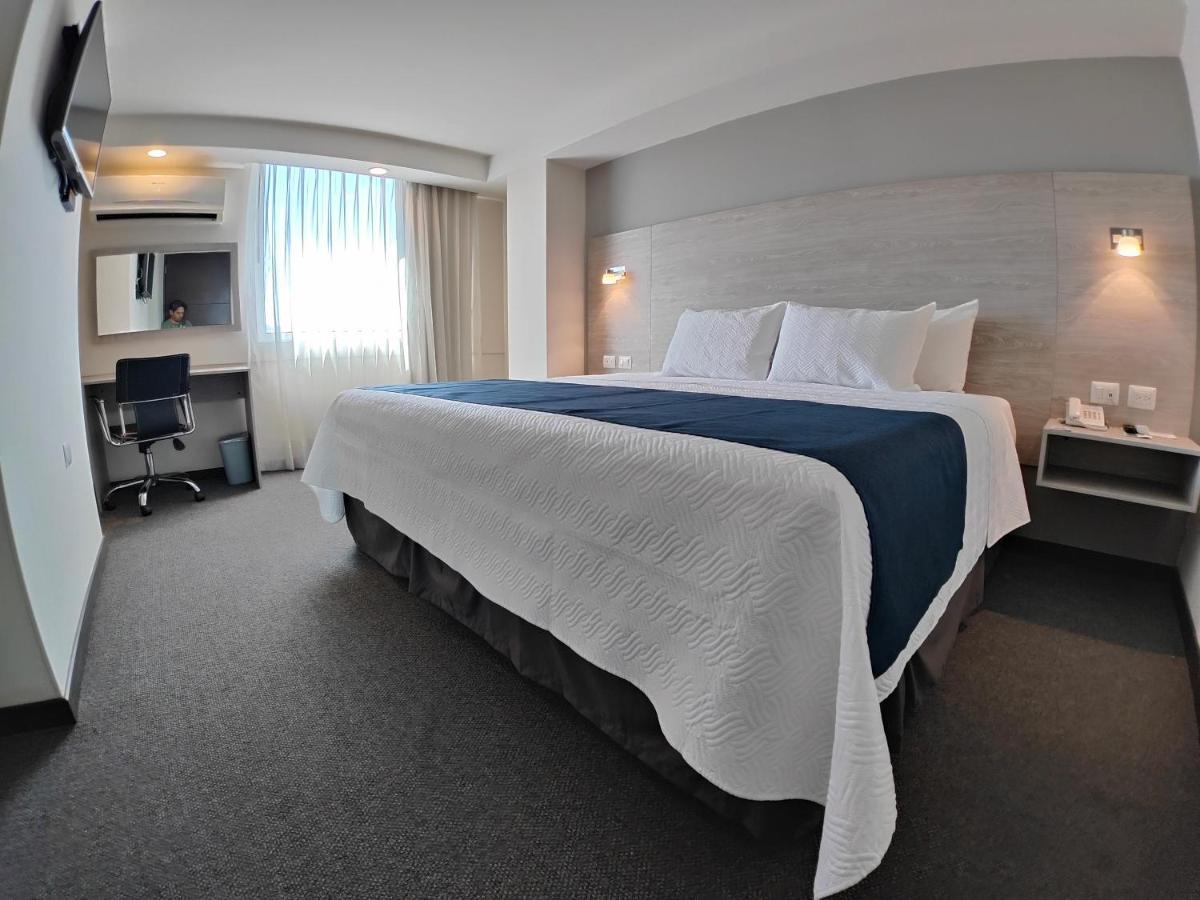 Kasa Hotel & Suites إيرابواتو المظهر الخارجي الصورة