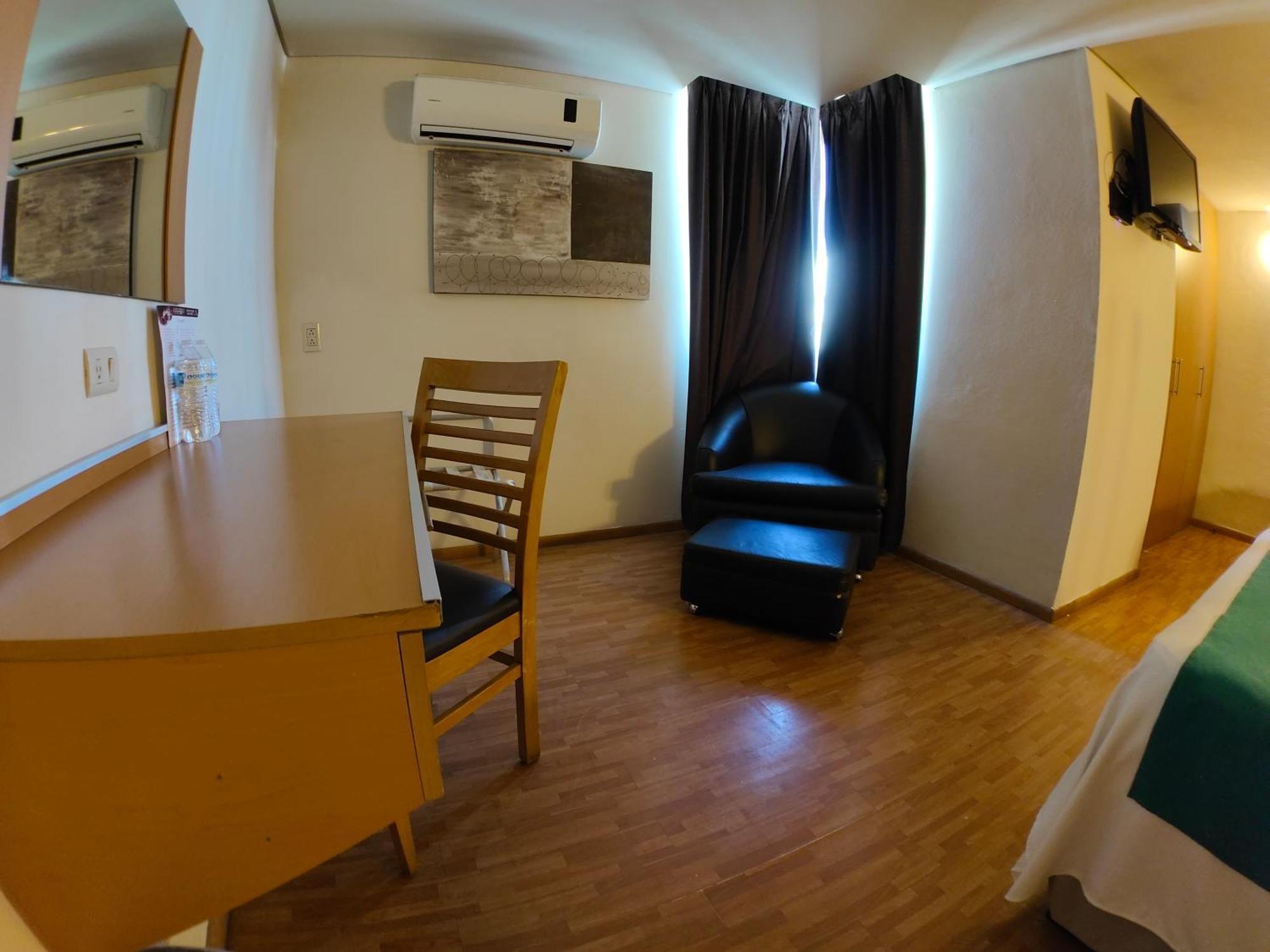 Kasa Hotel & Suites إيرابواتو المظهر الخارجي الصورة