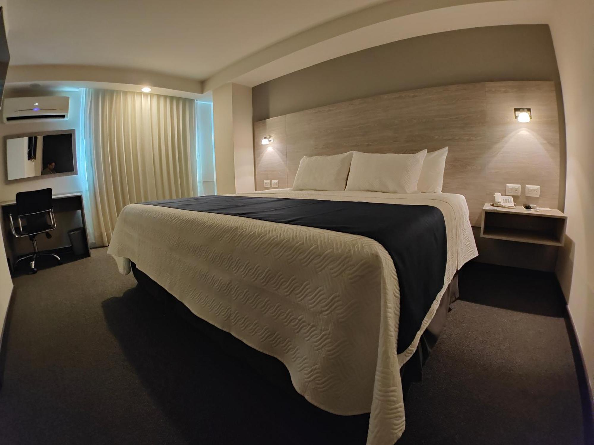 Kasa Hotel & Suites إيرابواتو المظهر الخارجي الصورة