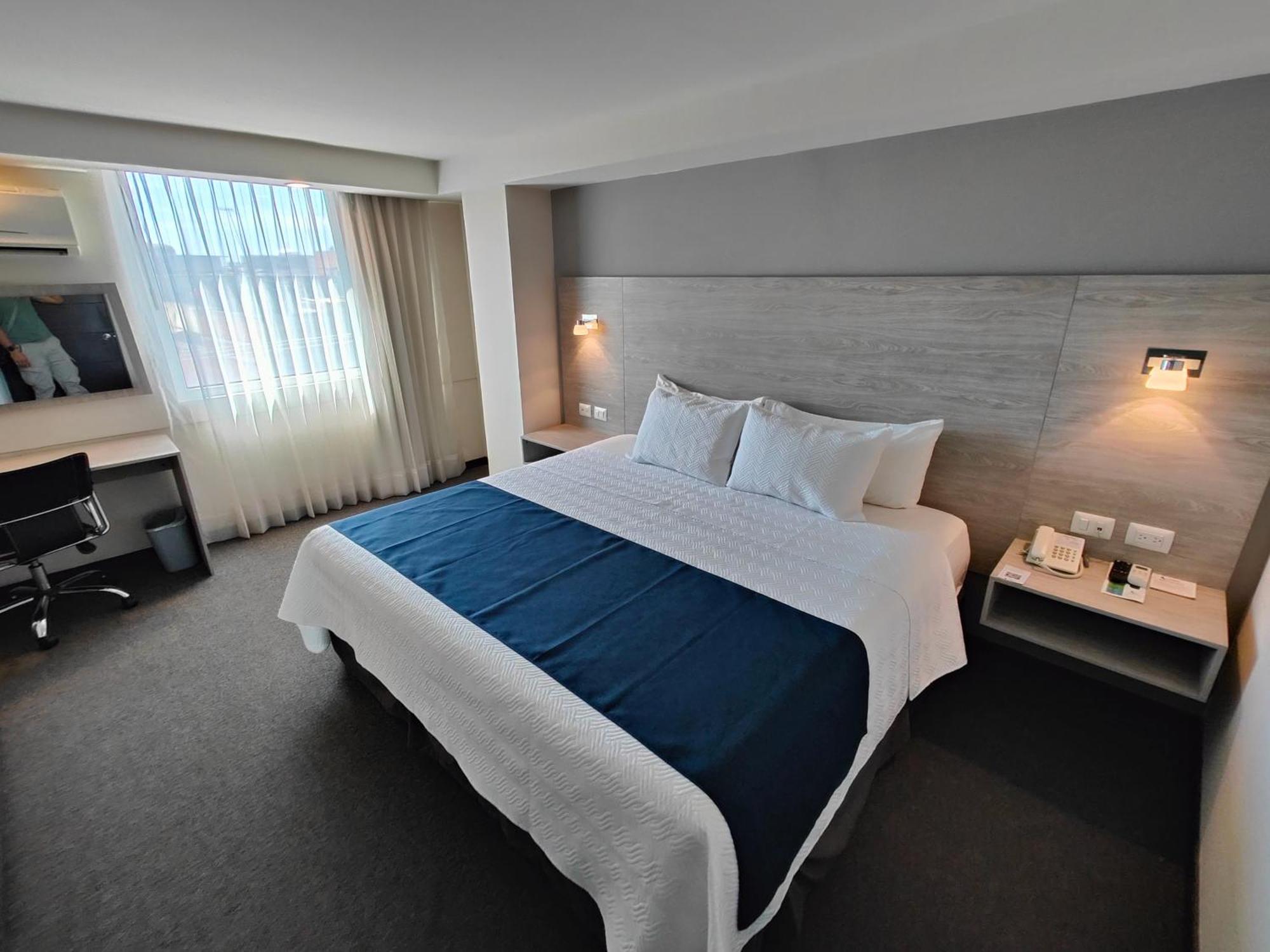 Kasa Hotel & Suites إيرابواتو المظهر الخارجي الصورة