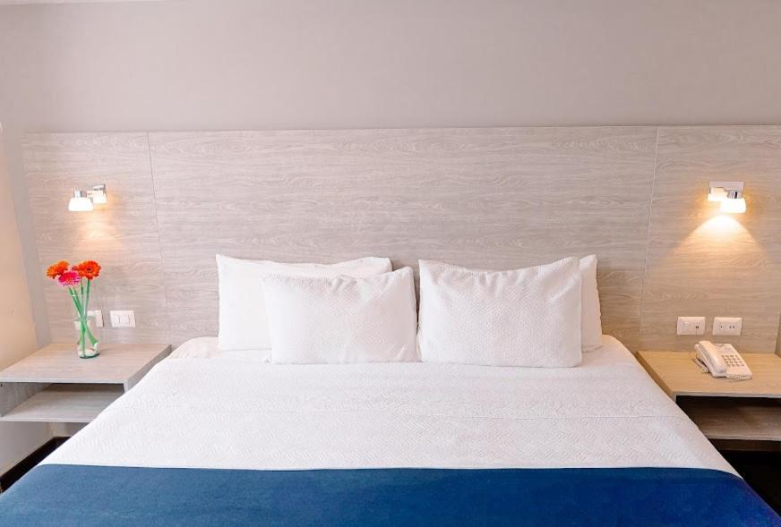 Kasa Hotel & Suites إيرابواتو المظهر الخارجي الصورة